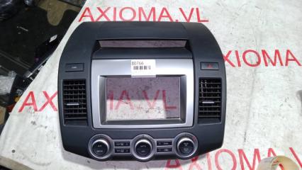 Консоль магнитофона MAZDA MPV 2006