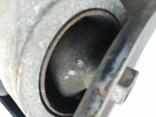 Подушка редуктора задняя TOYOTA ESTIMA GSR55 2GRFE 5239052010 2 ракурс Подушка редуктора задняя TOYOTA ESTIMA GSR55 2GRFE 5239052010 2 ракурс