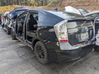 Накладка 5-й двери TOYOTA PRIUS ZVW30 2ZRFXE 6471647030B0 1 ракурс