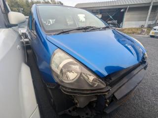 Стойка подвески правая передняя HONDA FIT GD1 L13A 51601SAAJ51 2 ракурс