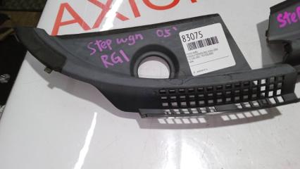 Уголок жабо HONDA STEPWGN RG1 K20A 74220SLJ000, 74270SLJ000 5 ракурс Уголок жабо HONDA STEPWGN RG1 K20A 74220SLJ000, 74270SLJ000 5 ракурс