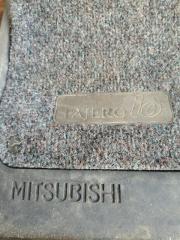 Коврики комплект MITSUBISHI PAJERO IO H77W 4G94 MR646778 2 ракурс