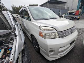 Руль с airbag TOYOTA VOXY AZR60 1AZFSE 4510028380B0 2 ракурс