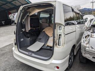 Радиатор печки TOYOTA VOXY AZR60 1AZFSE 8710728270 3 ракурс