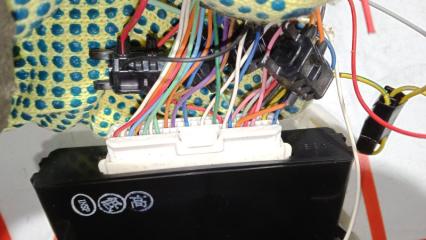 Электронный блок TOYOTA CROWN GRS182 3GRFSE 8961830010, 89618-30010 3 ракурс