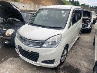 Кнопка старта SUZUKI SOLIO MA15S K12B 3729082K00 2 ракурс Кнопка старта SUZUKI SOLIO MA15S K12B 3729082K00 2 ракурс