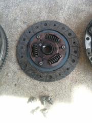 Маховик SUZUKI ALTO HA23S K6A 1262073G01, 1262073G51, В СБОРЕ(МАХОВИК,ДИСК,КОРЗИНА,БОЛТЫ) 4 ракурс