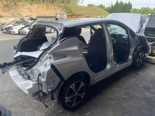 Подушка двигателя левая передняя NISSAN LEAF ZE1 EM57 112205NF0A 3 ракурс