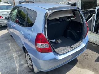 Обшивка дверей правая задняя HONDA FIT GD1 L13A 83733SAAJ01ZA 2 ракурс