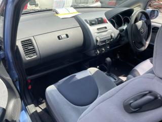 Сиденье левое переднее HONDA FIT GD1 L13A 81532SAAJ01ZA, 81522SAAJ21ZA 1 ракурс