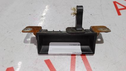 Ручка задней двери NISSAN VANETTE SKF2VN RFT 90606HA001 5 ракурс Ручка задней двери NISSAN VANETTE SKF2VN RFT 90606HA001 5 ракурс
