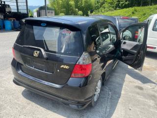 Подушка двигателя задняя HONDA FIT GD1 L13A 50810SAA982 2 ракурс