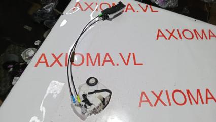 Замок двери правый задний SUZUKI MR WAGON MF33S R06A 8231066K03 1 ракурс Замок двери правый задний SUZUKI MR WAGON MF33S R06A 8231066K03 1 ракурс