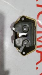 Замок 5-й двери SUZUKI ALTO HA23S K6A 8251076G10, 8251076G00 2 ракурс
