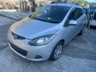 Молдинг на крышу MAZDA DEMIO DE3FS ZJVE D651509H0 1 ракурс