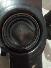 Подушка двигателя правая NISSAN CUBE BZ11 CR14DE 11210AX001 3 ракурс Подушка двигателя правая NISSAN CUBE BZ11 CR14DE 11210AX001 3 ракурс