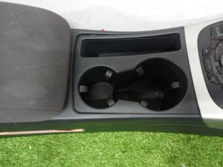 Бардачок между сиденьями AUDI A4 8K5 CDHB 8K0863244A 4 ракурс Бардачок между сиденьями AUDI A4 8K5 CDHB 8K0863244A 4 ракурс