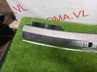 Накладка замка багажника AUDI A4 8K5 CDHB 8K9864483A 3 ракурс