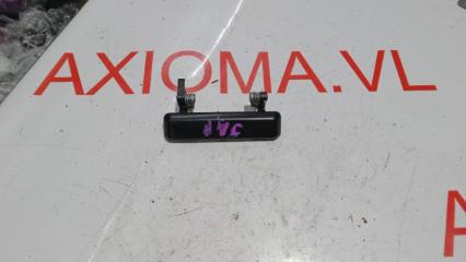 Ручка задней двери SUZUKI JIMNY JA11V F6A 8281083000 1 ракурс