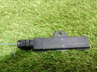 Антенна иммобилайзера BMW 5-SERIES F11 N20B20B 65209220831 2 ракурс