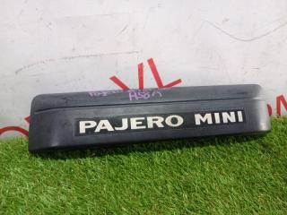 Накладка 5-й двери MITSUBISHI PAJERO MINI H58A 4A30 MR322537 1 ракурс