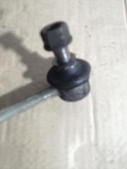 Линк стабилизатора правый передний TOYOTA RACTIS NCP100 1NZFE 4882052030 3 ракурс