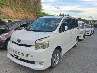 Тросик ручника правый задний  TOYOTA VOXY ZRR70 3ZRFAE ,4642028490 ,4642028490 1 ракурс