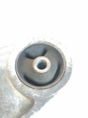 Подушка редуктора задняя TOYOTA RACTIS NCP125 1NZFE 5239052010 3 ракурс