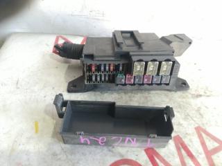 Блок предохранителей NISSAN SERENA TNC24 QR20DE 24380AD000 3 ракурс