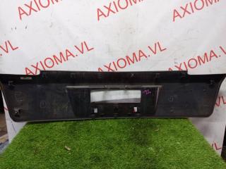 Накладка 5-й двери MAZDA MPV LY3P L3VE L20650850E36 5 ракурс