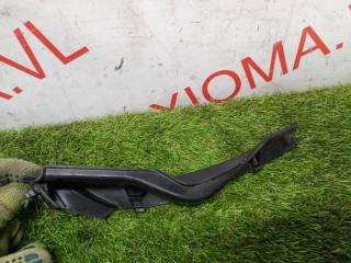 Уголок жабо правый NISSAN LEAF ZE1 EM57 668945SK0A 3 ракурс