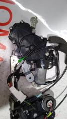 Замок двери правый задний LEXUS LS460 USF40 1URFSE 6905050080 5 ракурс
