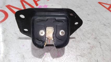 Замок 5-й двери NISSAN LEAF ZE0 EM61 90502EN00A 2 ракурс