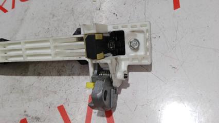 Ручка двери правая задняя HONDA STEPWGN RK5 R20A 72641SZW003ZG 5 ракурс