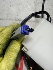 Замок 5-й двери HONDA EDIX BE1 D17A 74801S7S003 3 ракурс