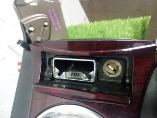Бардачок между сиденьями TOYOTA MARK X GRX120 4GRFSE 5881022A40E2 5 ракурс