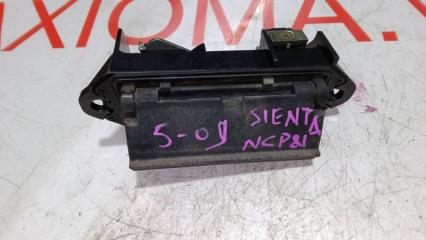 Ручка задней двери TOYOTA SIENTA NCP81 1NZFE 6902313020 2 ракурс Ручка задней двери TOYOTA SIENTA NCP81 1NZFE 6902313020 2 ракурс