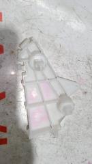Крепление бампера левое заднее TOYOTA VOXY ZRR70 3ZRFAE 5215628080 3 ракурс
