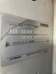 Фара левая передняя MAZDA BONGO SK82T F8E S0N8510L0, P0220 3 ракурс Фара левая передняя MAZDA BONGO SK82T F8E S0N8510L0, P0220 3 ракурс