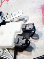 Замок двери правый задний HONDA STEPWGN RK5 R20A 72610SZWJ11 5 ракурс