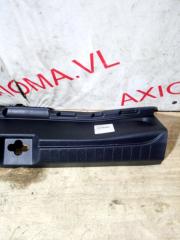 Накладка замка багажника NISSAN NOTE E13 HR12DE 849926XJ5A 4 ракурс