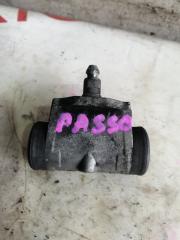 Тормозной цилиндр левый задний TOYOTA PASSO KGC10 1KRFE 47550B2020 2 ракурс