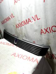 Решетка радиатора TOYOTA VOXY AZR65 1AZFSE 5311128380A1 3 ракурс