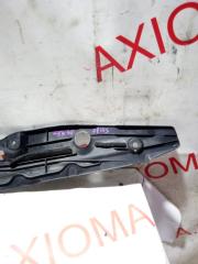 Накладка на телевизор TOYOTA PRIUS ZVW30 2ZRFXE 5328947030 3 ракурс