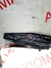 Накладка на телевизор TOYOTA PRIUS ZVW30 2ZRFXE 5328947030 5 ракурс