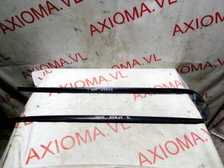 Молдинг лобового стекла TOYOTA VOXY AZR65 1AZFSE 5611740050, 5611758010 4 ракурс