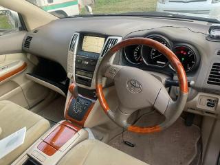 Пол багажника пластик TOYOTA HARRIER ACU35 2AZFE 5841048040A0 1 ракурс