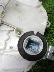 Замок двери правый передний HONDA ODYSSEY RB3 K24A 72110SLE003 4 ракурс