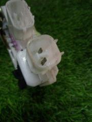 Замок двери левый задний SUBARU R2 RC1 EN07D 61035KG010 5 ракурс