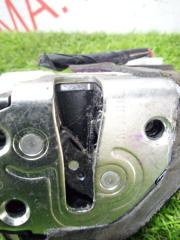 Замок двери правый передний TOYOTA VITZ NSP130 1NRFE 6903052290 4 ракурс
